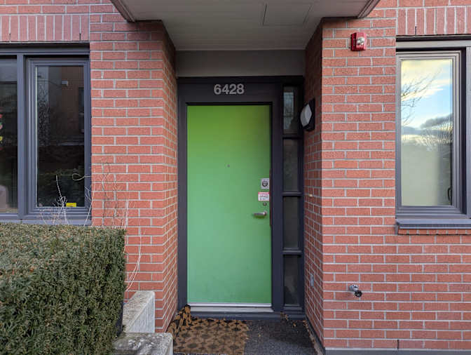 Emma Héloïse's room