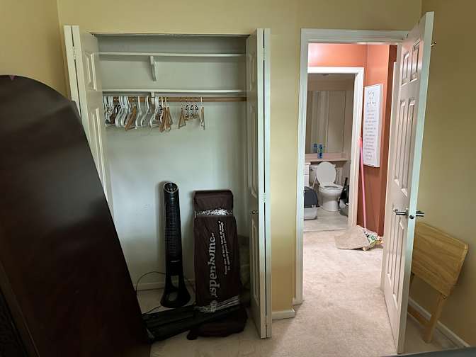 LeahAnn Maybee's room