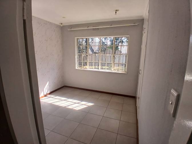 Photo of Chris Borerwe's room