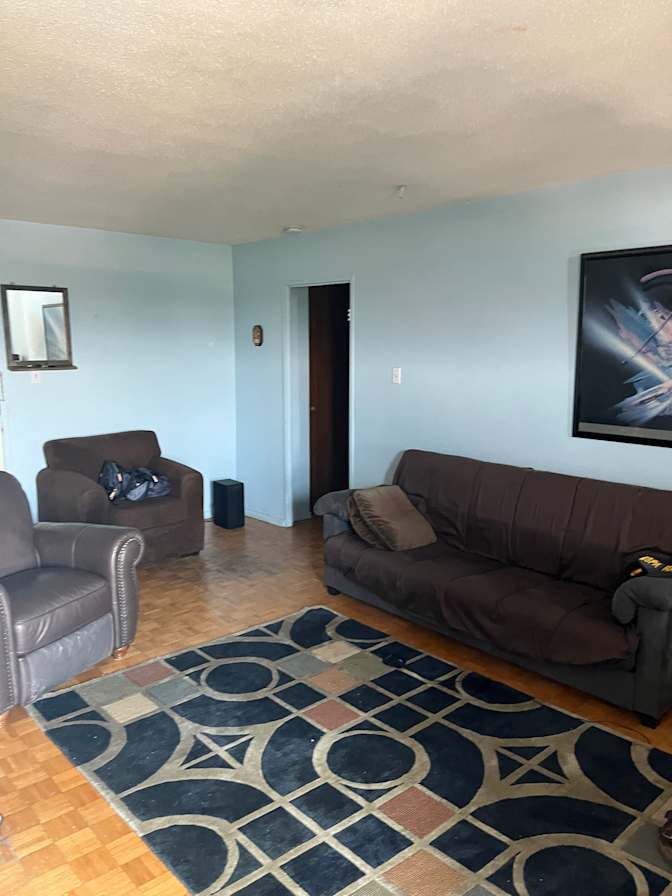 Leonard Ruddy's room