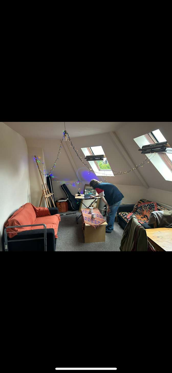 Photo of Leon's room