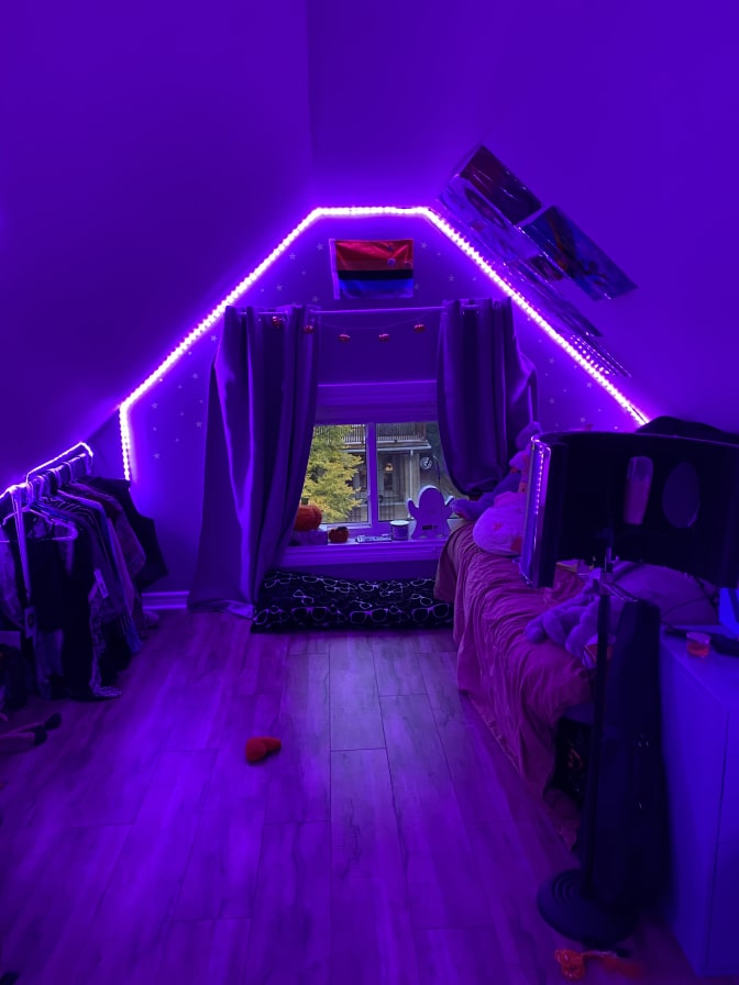 Photo of Jay's room