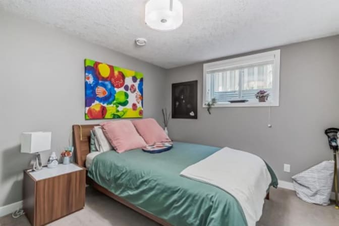 Gurpreet Hansra's room