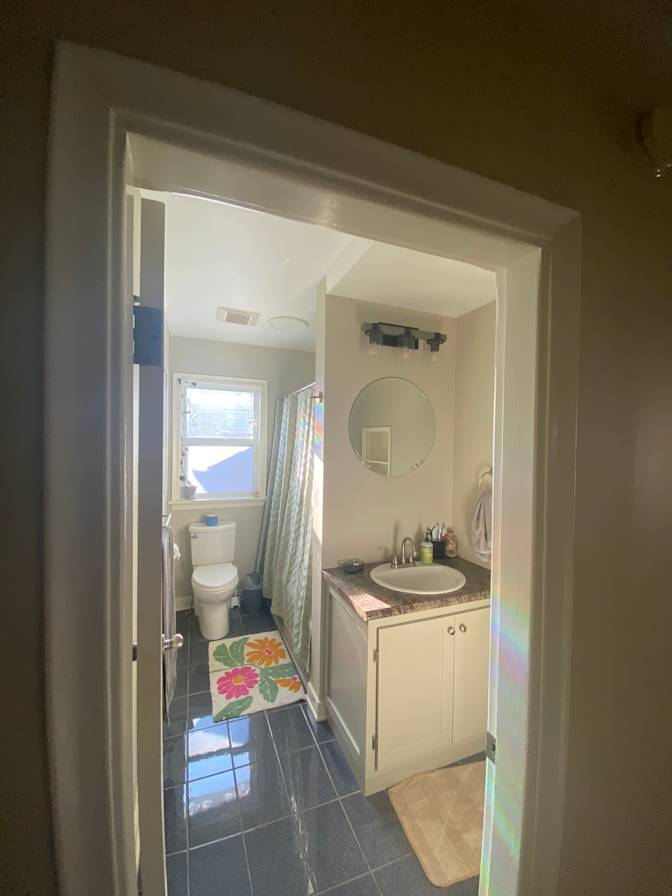 Photo of Taylor's room
