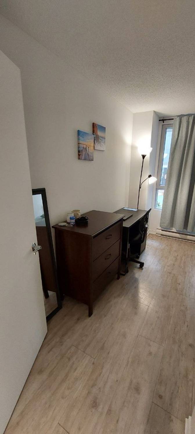 Photo of Cyrus's room