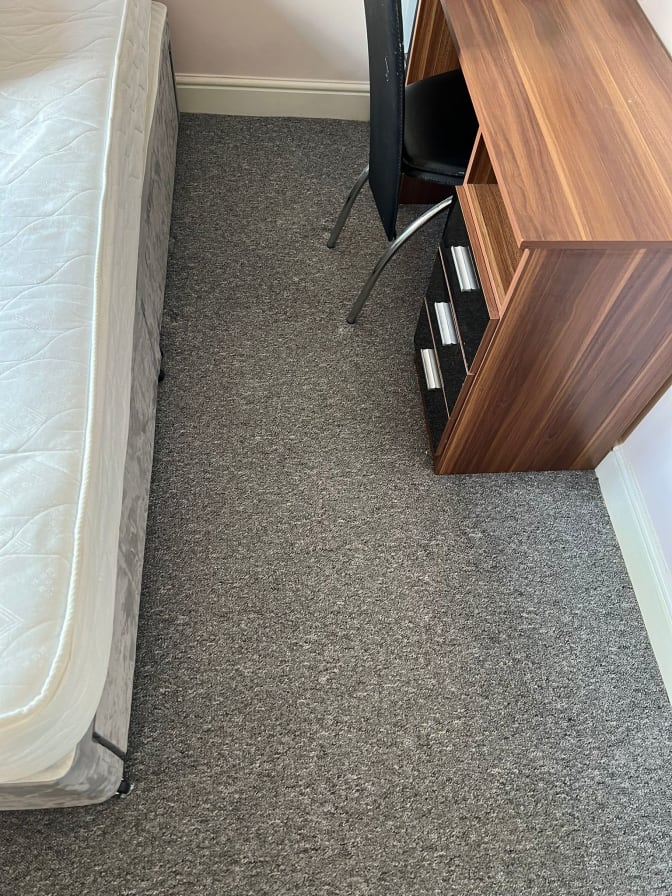 Photo of Yip's room