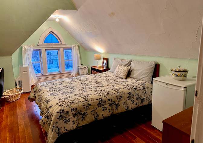 Matthew Jacobi's room