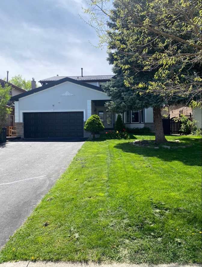 Hannah Nguyen's room