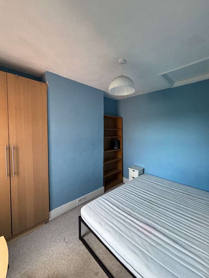 Photo of Nick Chippington's room