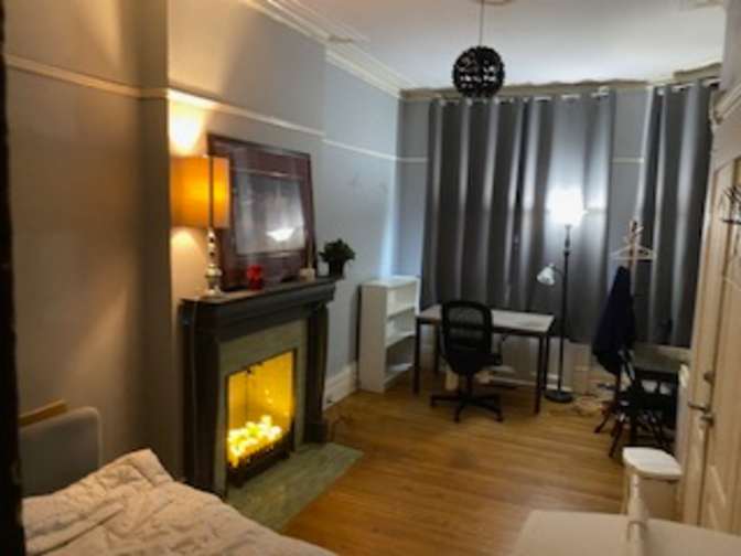 Photo of Wayne's room