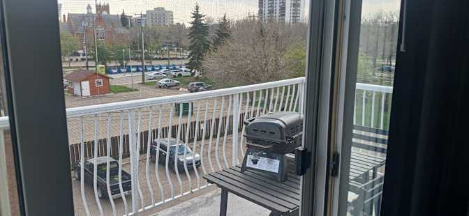 Veshon Kameka's room