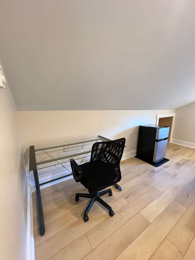 Photo of Tran's room