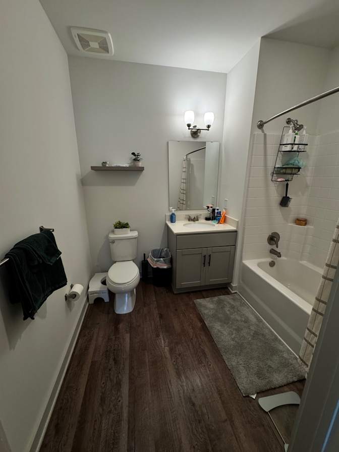 Private room to rent in share house Ouray Lane, Cha...