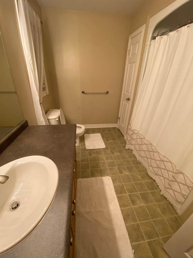 Kenisha Richards's room