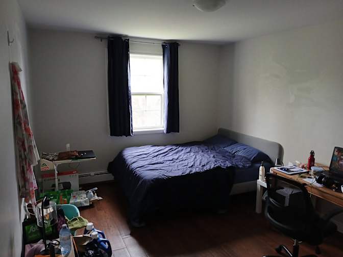 Helen Plummer's room