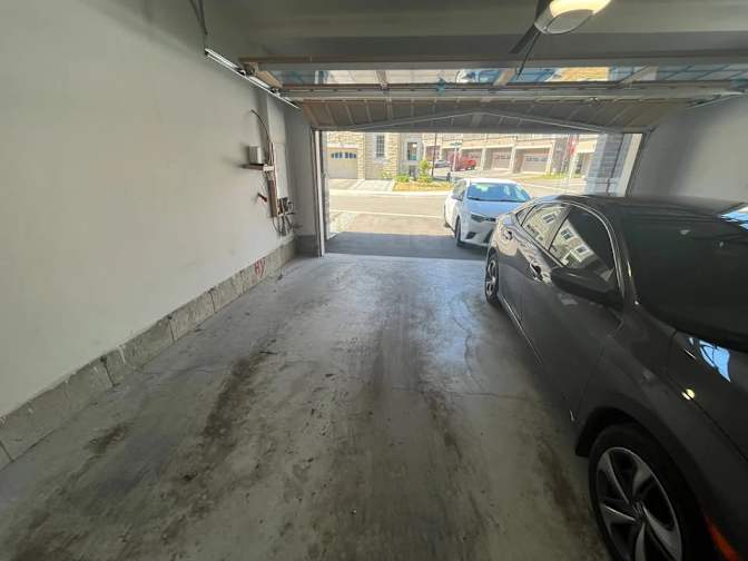 Santiago Mejia Mora's room