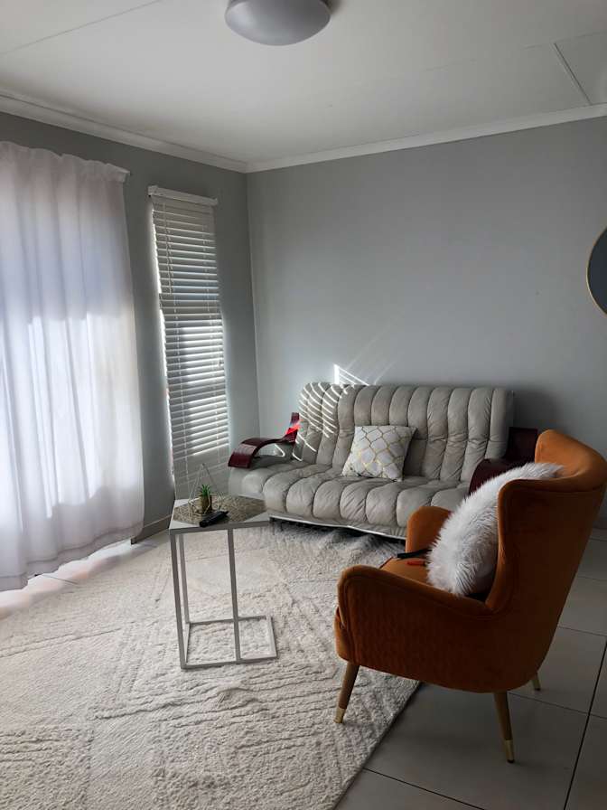 Photo of Lee's room