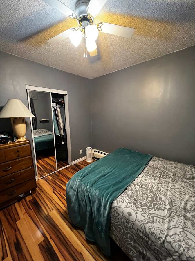 Photo of Bronwyn's room