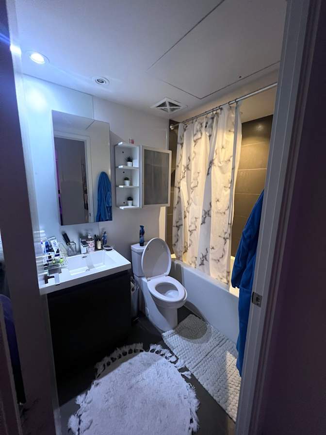 Photo of Onur's room