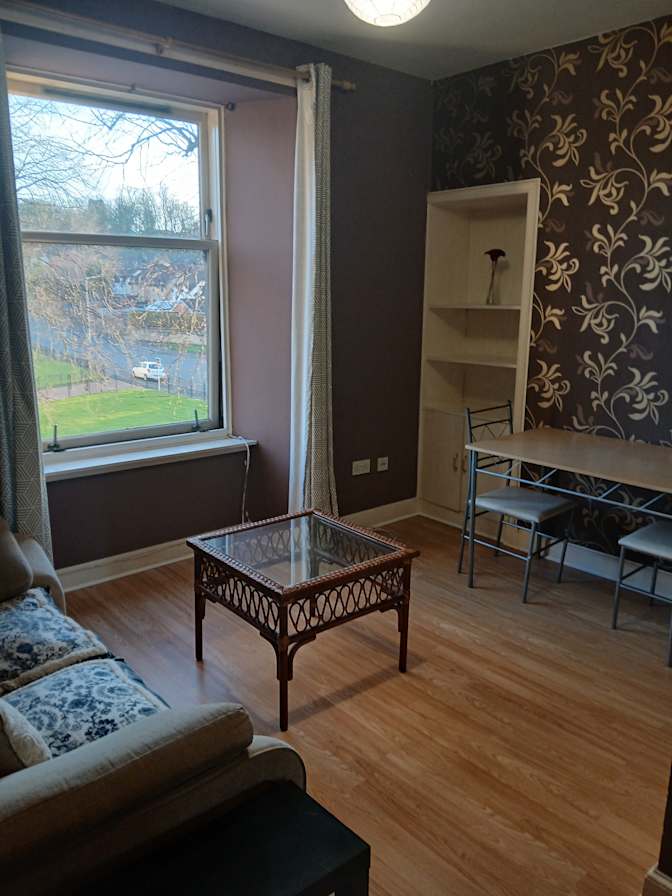 Photo of Nroom's room
