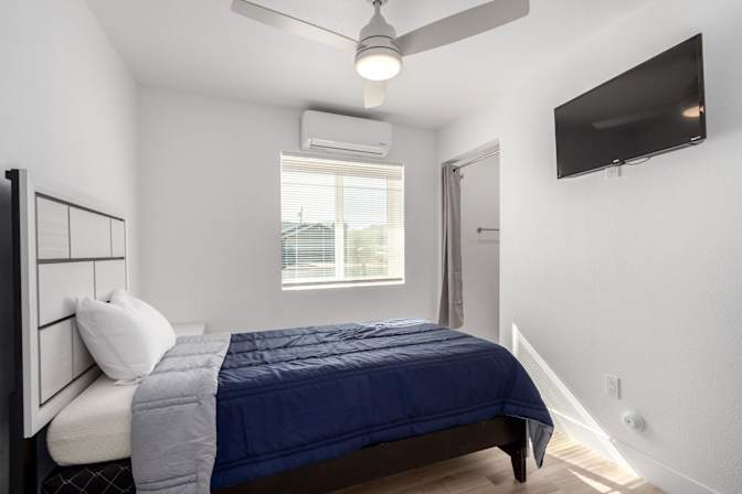 Photo of PadSplit's room