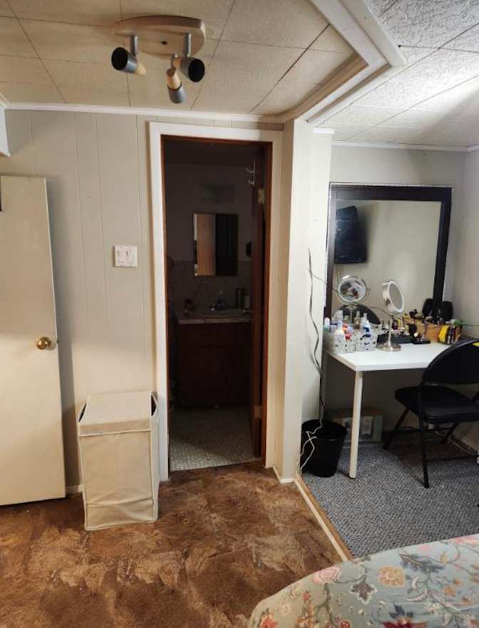 Photo of Lindsay's room