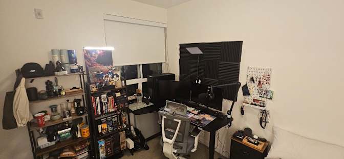 Moises J Lucero's room