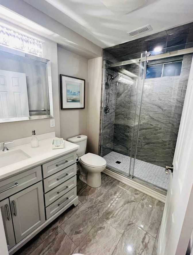 Photo of Jenovic's room