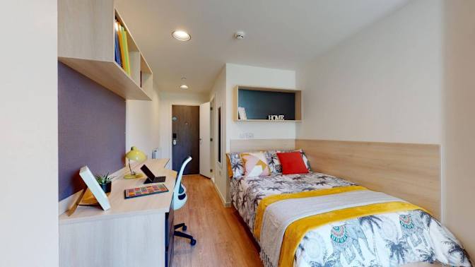 Photo of Kevin Gordon Robles's room