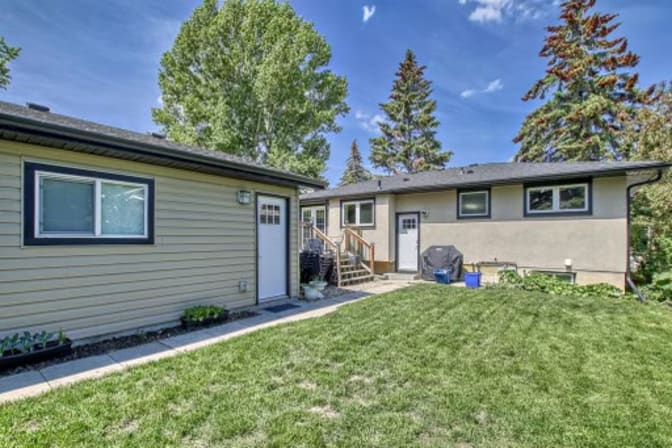 Gurpreet Hansra's room