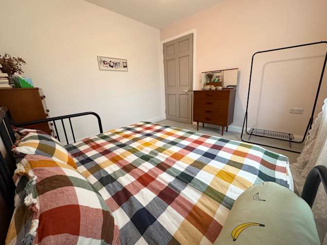 Photo of Lola's room