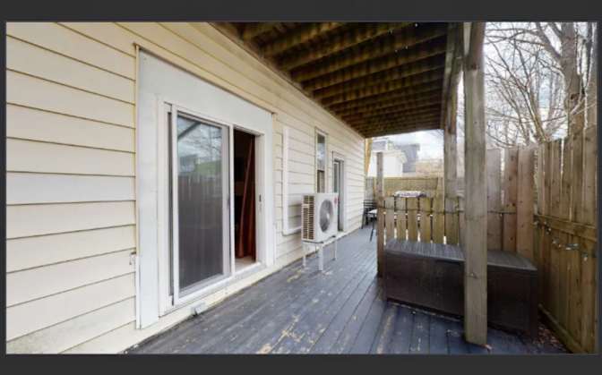 Photo of Yllor's room