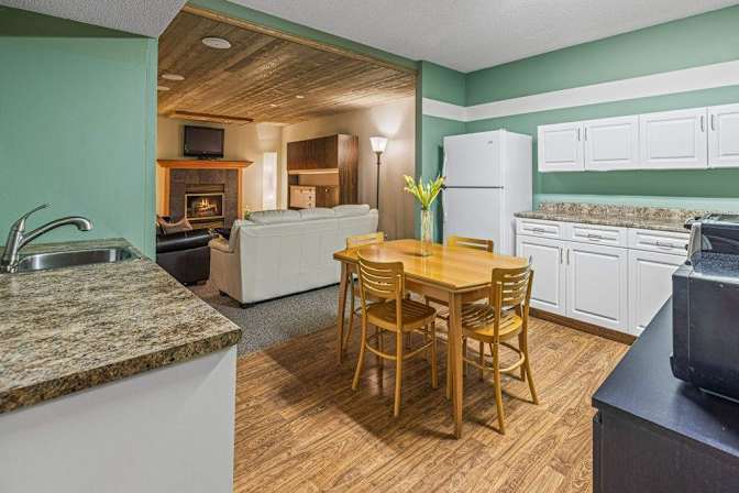 Canmore Rental's room