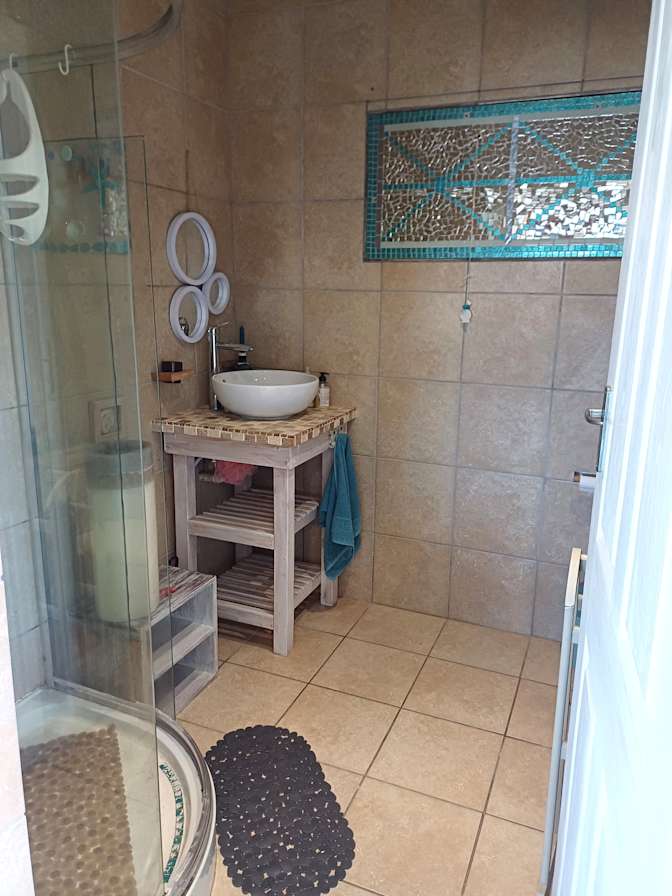 Photo of Lorraine's room