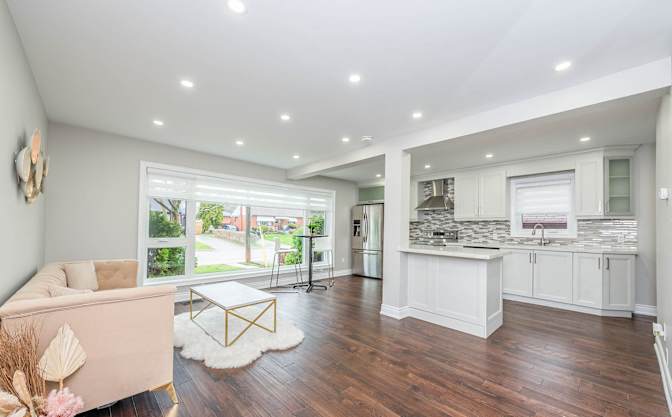 Photo of Dean Holmes's room