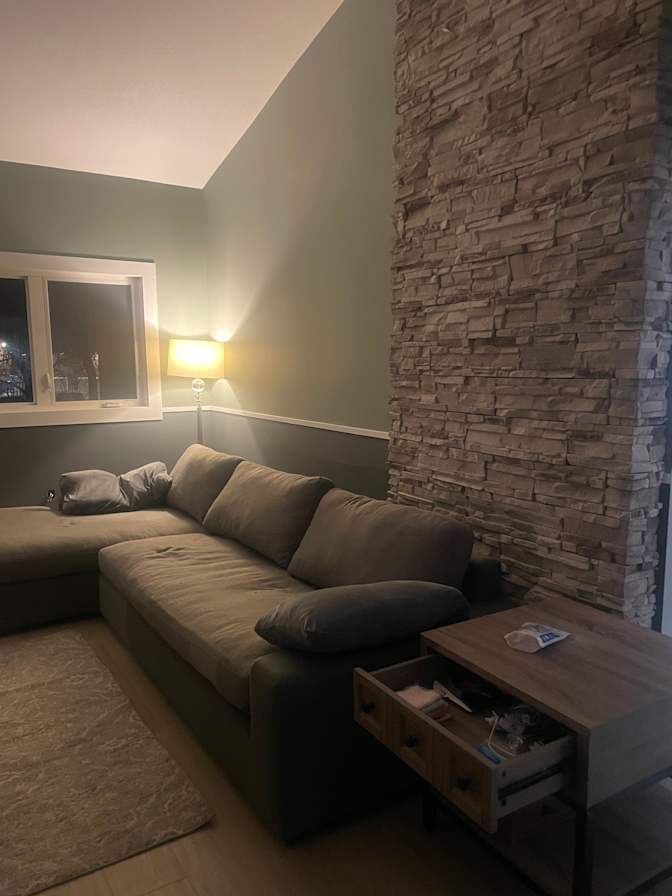 Caleb Thomson's room