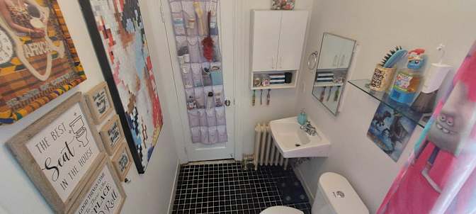 Rowan Labelle's room