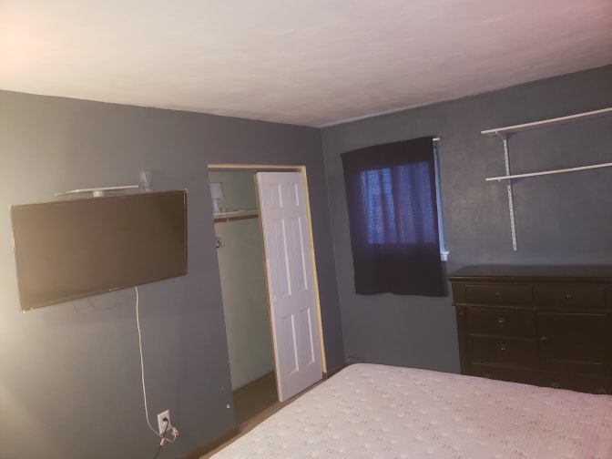 Photo of stefanie's room