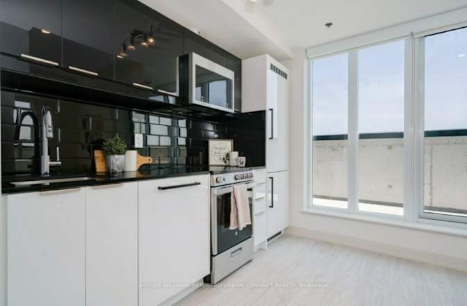 Kumar mahalingam's room