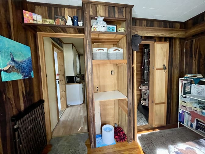 Photo of MD's room