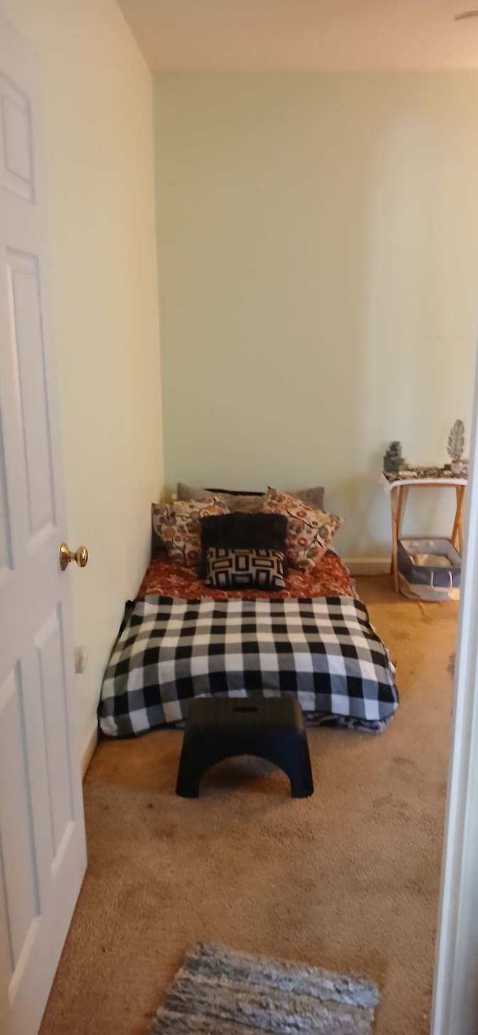 Photo of Kelly Taylor's room