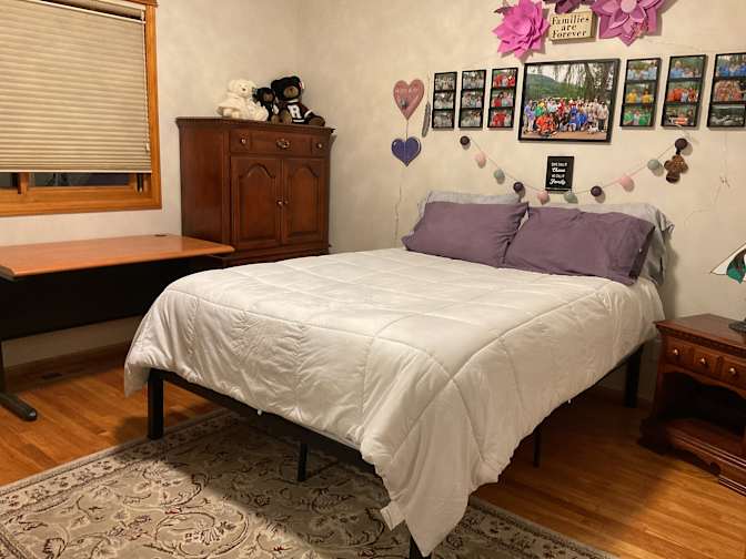 Photo of Yvonne's room