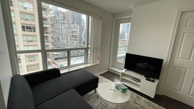 Photo of Hadar's room