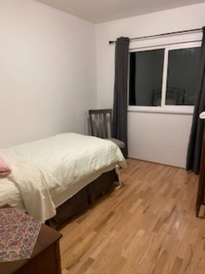 Christina Zahar's room