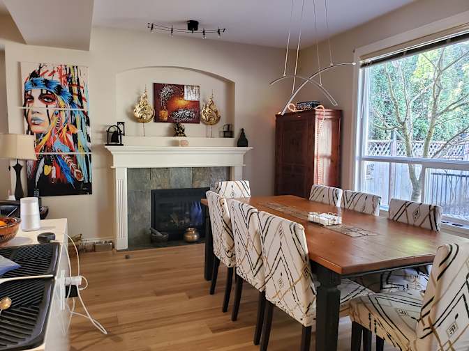 Amrita DHANJI's room