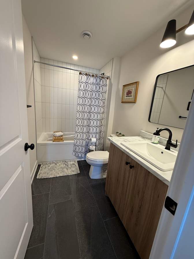 Lori Mirabelli's room