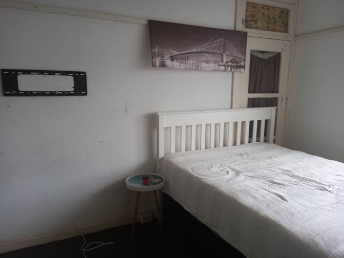 Photo of Ian's room