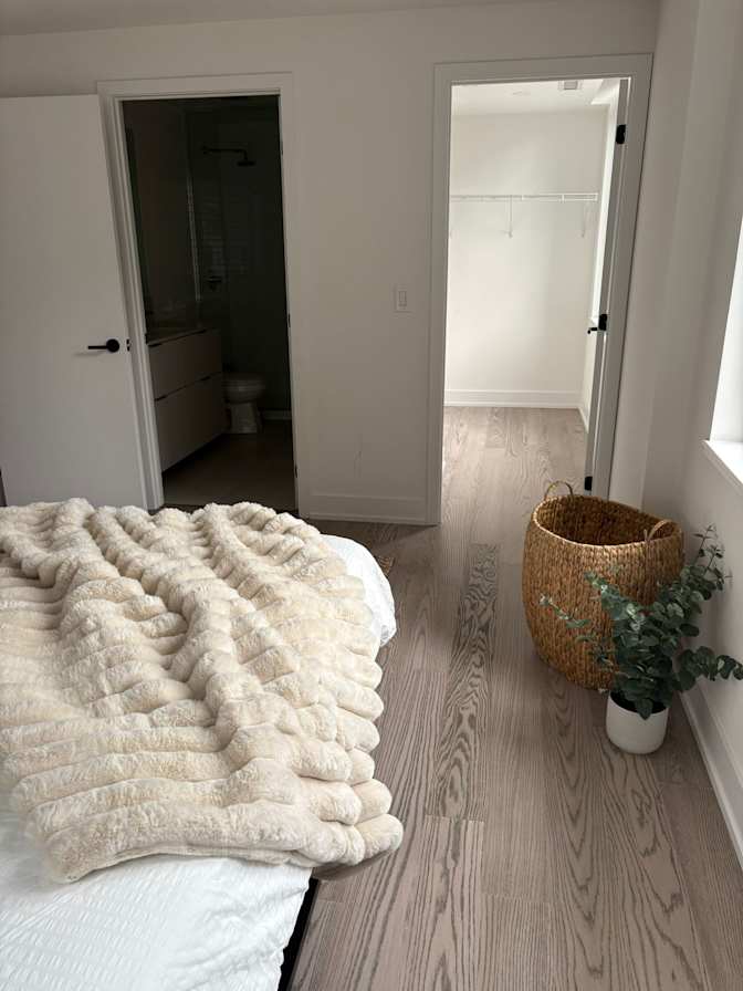 Photo of Emre's room