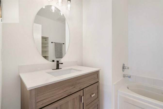 Tolobi Rental's room