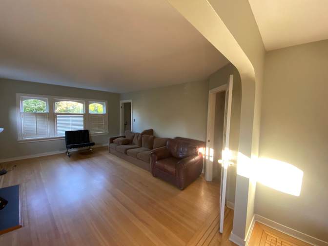 Grant Robertson's room